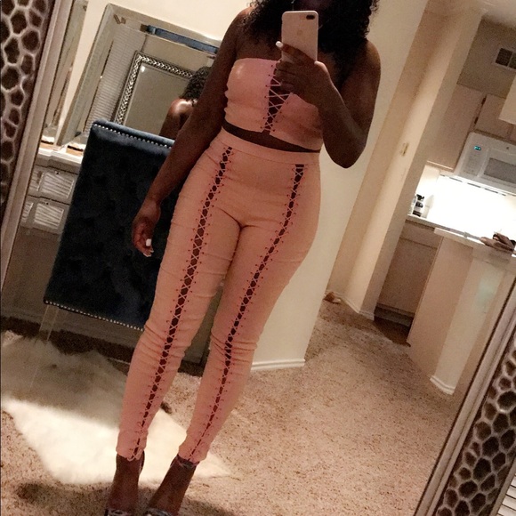 Matching set - Picture 2 of 2